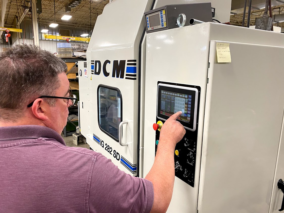 Dcc Machine US manufacturing continued to trail behind US economic expansion in ...